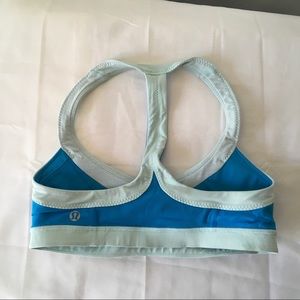 Lululemon sports bra
